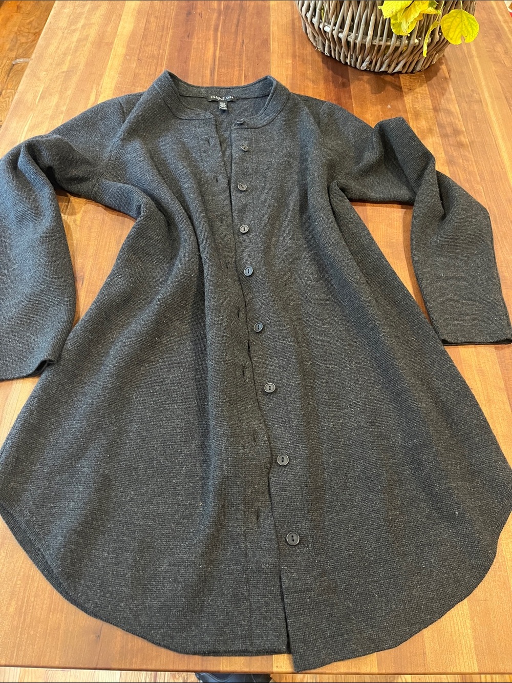 Eileen Fisher button front tunic🖤